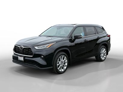 Used 2022 Toyota Highlander Limited