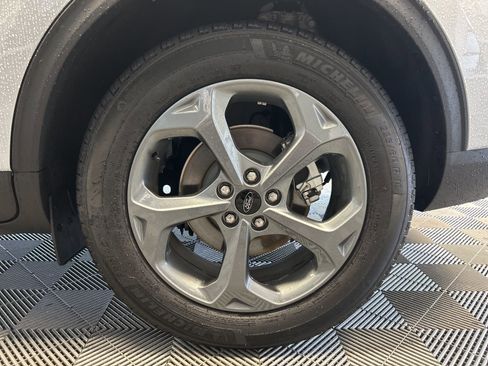 Used 2025 Ford Escape ST-Line image 7