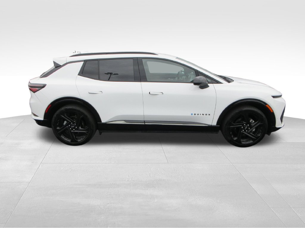 Used 2024 Chevrolet Equinox EV RS w/ Active Safety Package 3 FWD image 6