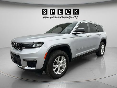 Used 2023 Jeep Grand Cherokee L Limited AWD/4WD image 1