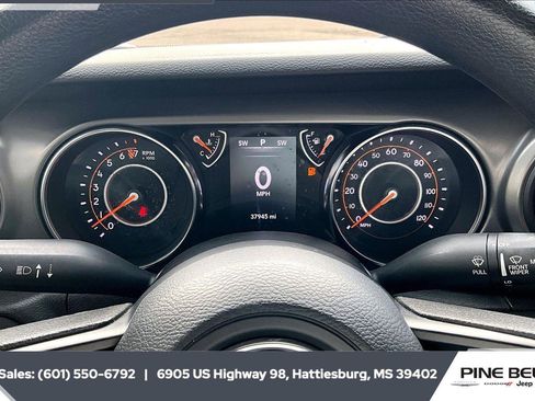 Used 2022 Jeep Wrangler Unlimited Sport image 14