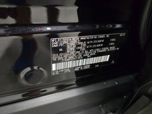 Used 2024 Toyota RAV4 AWD Hybrid image 14