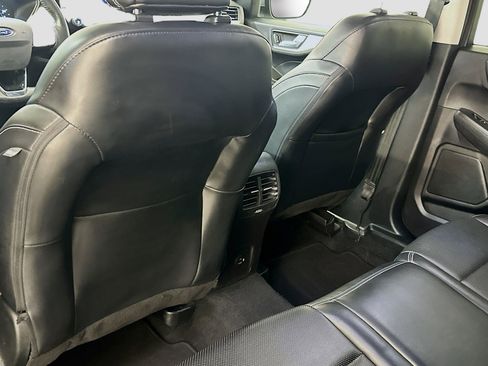 Used 2021 Ford Escape SEL image 27