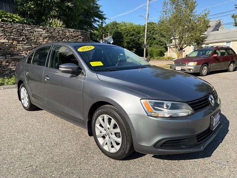 Used 2012 Volkswagen Jetta SE FWD image 7