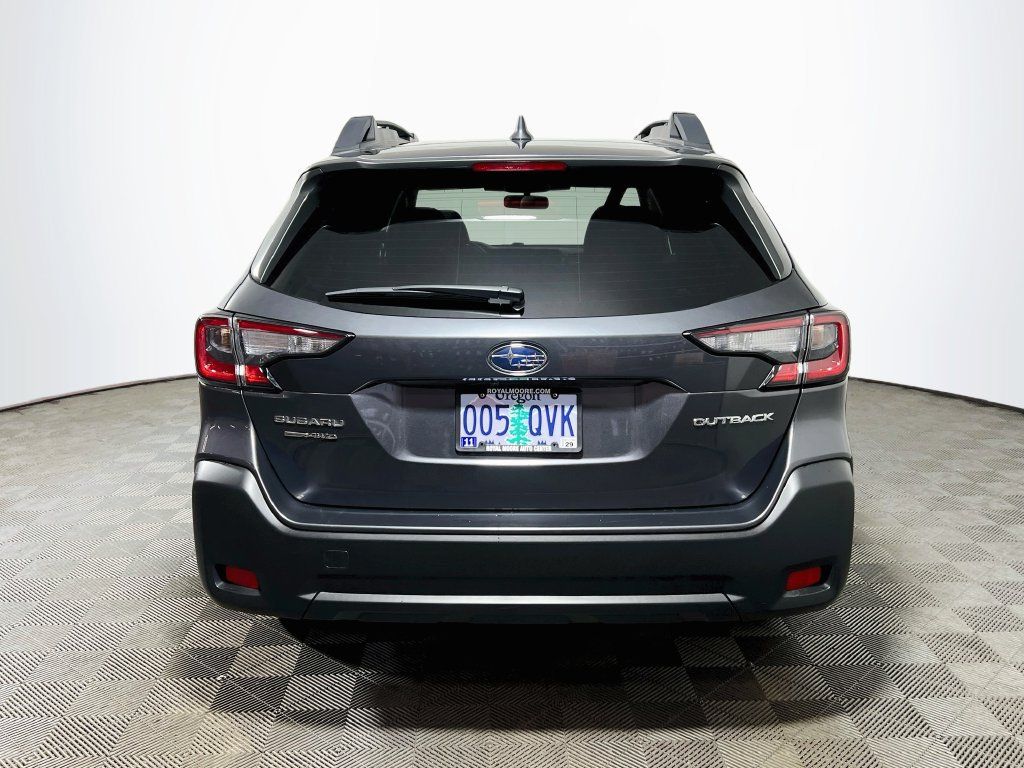 Certified 2025 Subaru Outback Premium AWD/4WD image 6