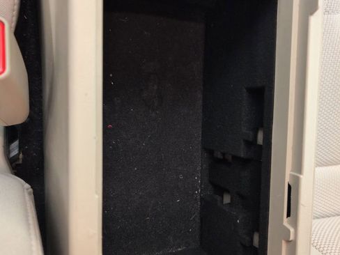 Used 2016 Subaru Outback 2.5i Premium image 40