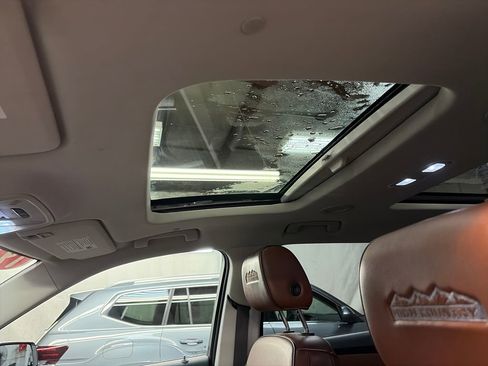 Used 2019 Chevrolet Traverse High Country w/ LPO, Floor Liner Package AWD/4WD image 11