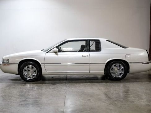 Used 2000 Cadillac Eldorado ESC w/ Comfort/Convenience Pkg image 13