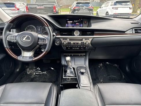 Used 2018 Lexus ES 350 w/ Premier Package image 15