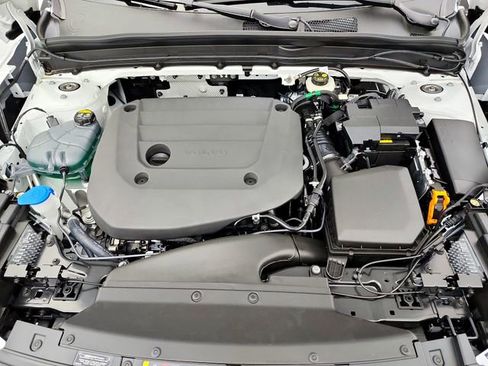 New 2026 Volvo XC40 B5 Ultra w/ Climate Package AWD/4WD image 29