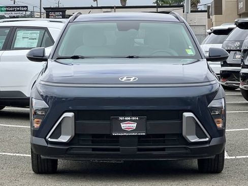 Used 2024 Hyundai Kona SEL FWD image 11