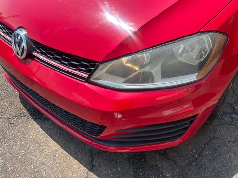 Used 2017 Volkswagen GTI S FWD image 10