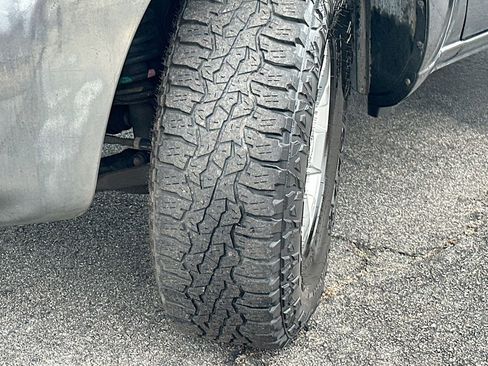 Used 2013 Nissan Xterra X AWD/4WD image 24