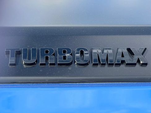 New 2026 Chevrolet Colorado ZR2 w/ Technology Package AWD/4WD image 15