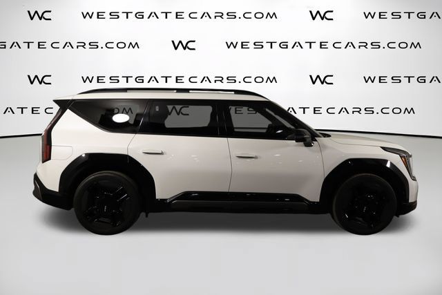 Used 2024 Kia EV9 GT-Line AWD/4WD image 43