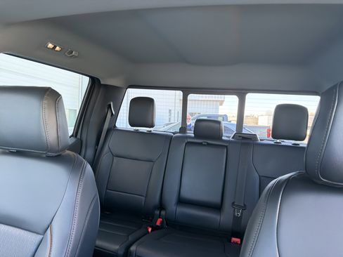 Used 2026 Ford F350 Lariat w/ Black Appearance Package image 58