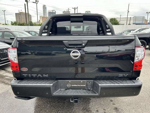 Used 2024 Nissan Titan SV w/ SV Bronze Edition Package RWD image 3