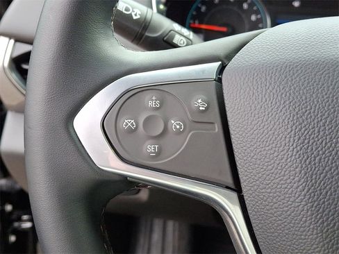 Certified 2023 Chevrolet Traverse LT image 17