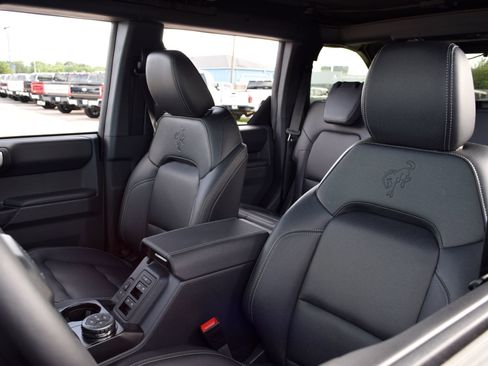 New 2026 Ford Bronco Badlands AWD/4WD image 16