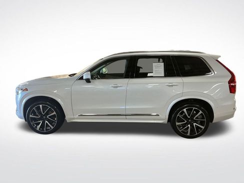 Used 2023 Volvo XC90 B5 Plus w/ Protection Package AWD/4WD image 2