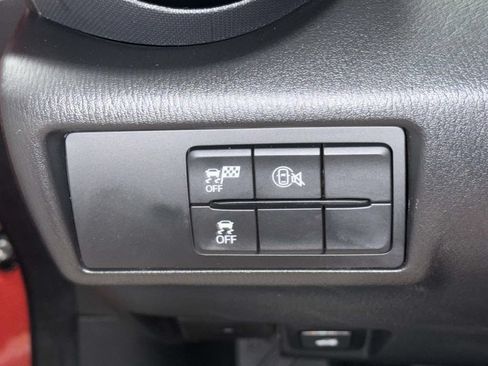 Used 2025 MAZDA MX-5 Miata RF Club w/ Weather Package RWD image 25