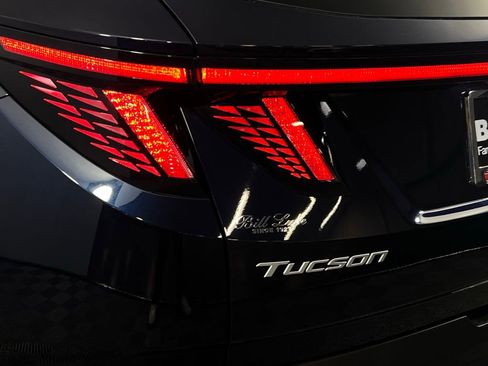 Used 2025 Hyundai Tucson Limited image 14