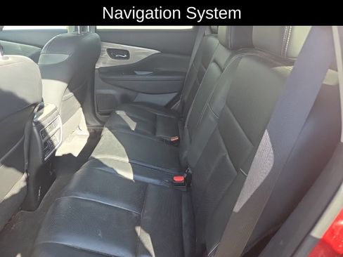 Used 2016 Nissan Murano Platinum w/ Platinum Technology Package AWD/4WD image 12