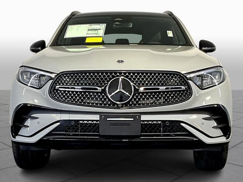 New 2026 Mercedes-Benz GLC 300 4MATIC image 2