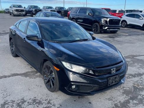 Used 2019 Honda Civic Sport image 1
