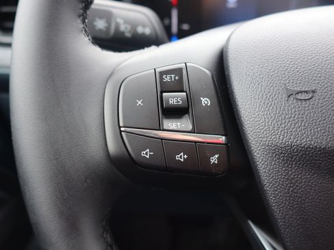 New 2026 Ford Maverick XLT AWD/4WD image 15