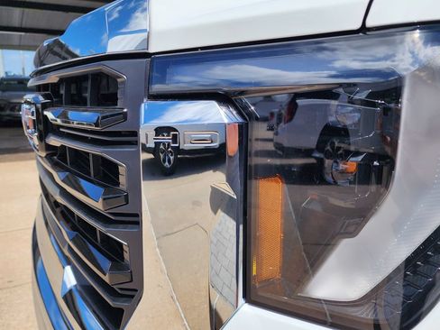 New 2026 GMC Sierra 3500 Pro w/ Convenience Package AWD/4WD image 10