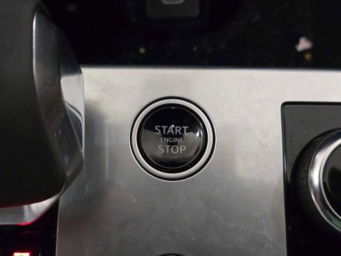 Used 2023 Land Rover Range Rover SE AWD/4WD image 38