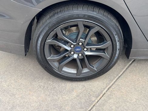 Used 2018 Ford Fusion SE w/ Equipment Group 201A AWD/4WD image 13