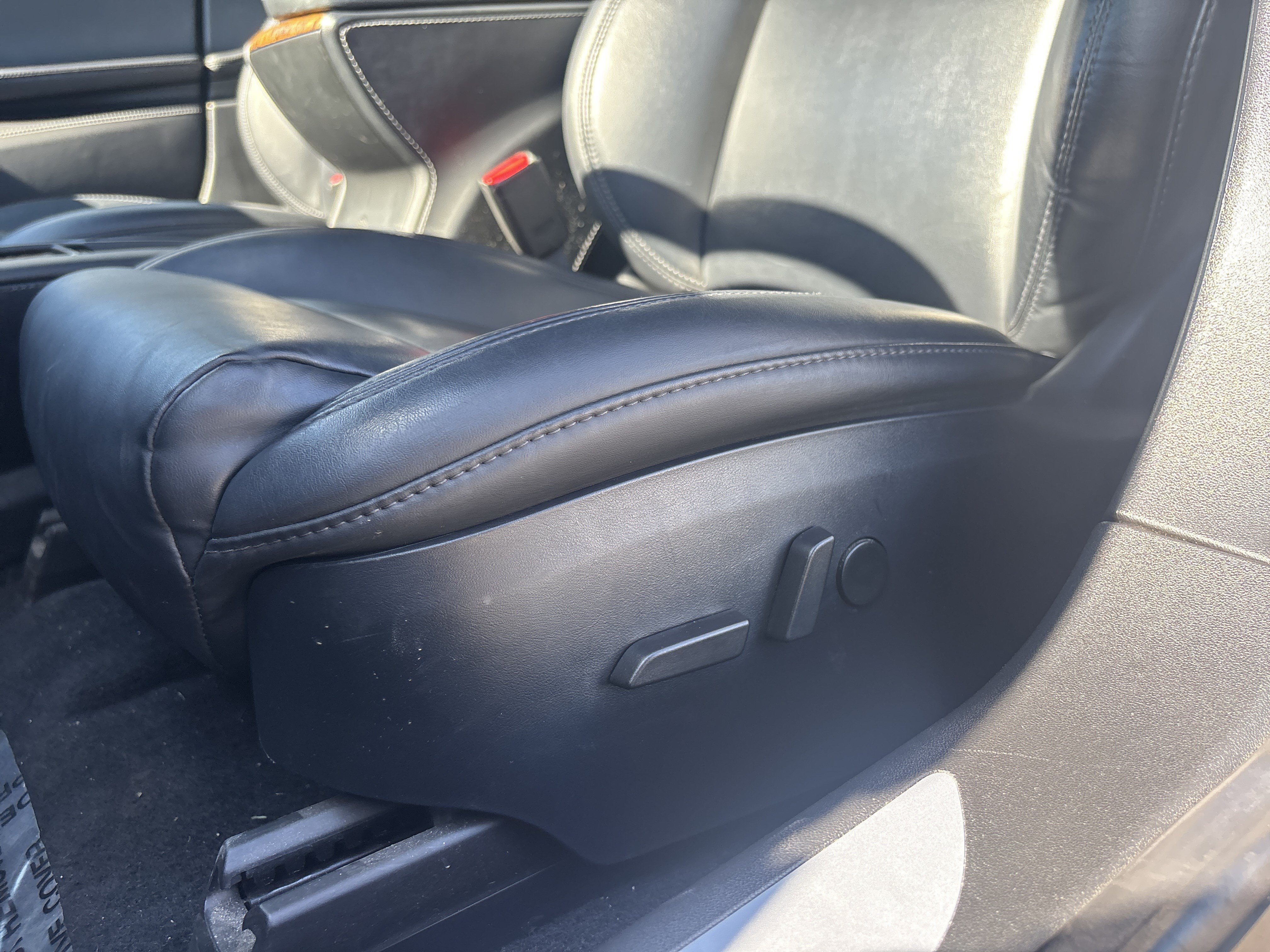 Used 2020 Tesla Model S Long Range Plus AWD/4WD image 29
