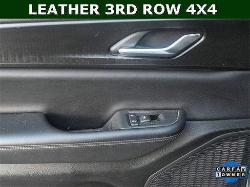 Used 2023 Jeep Grand Cherokee L Laredo image 11