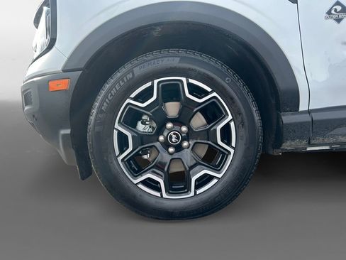 Used 2025 Ford Bronco Sport Outer Banks w/ Outer Banks Tech Package+ image 16