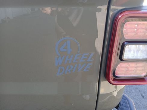 New 2026 Jeep Gladiator Willys AWD/4WD image 32