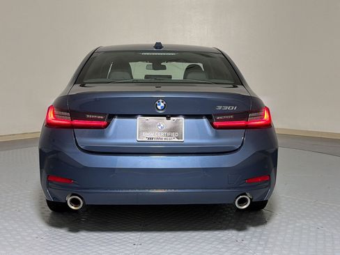 Certified 2025 BMW 330i Sedan RWD image 10