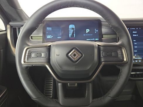 Used 2024 Rivian R1S Adventure AWD/4WD image 28