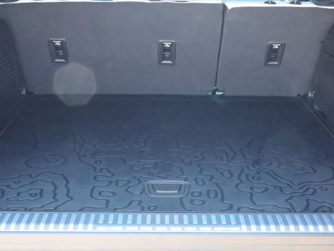 New 2025 GMC Hummer EV 3X image 16