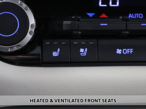 Used 2024 Toyota Tundra Capstone image 7