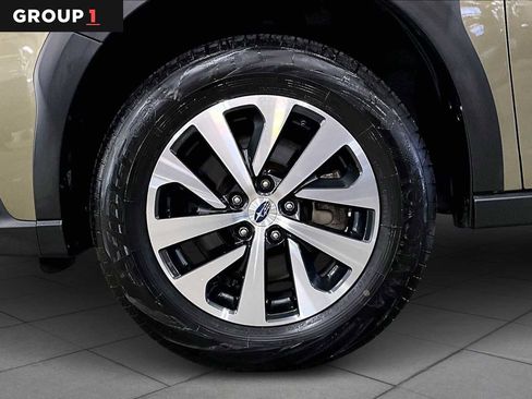 Certified 2024 Subaru Outback Premium AWD/4WD image 11