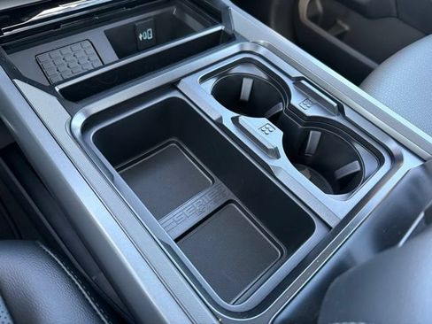 New 2026 Ford F350 Lariat w/ Lariat Premium Package AWD/4WD image 22