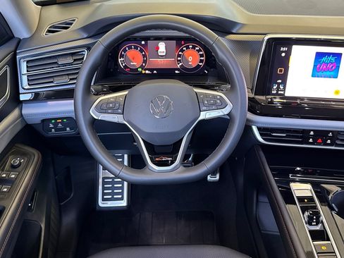 New 2025 Volkswagen Atlas Peak Edition SE image 14