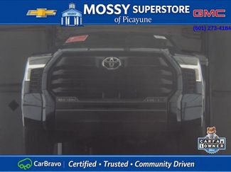 Used 2023 Toyota Tundra SR5 w/ SR5 Convenience Package AWD/4WD video 3