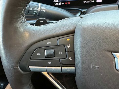 Used 2023 Cadillac Escalade Premium Luxury w/ Performance Package image 38