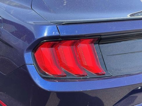 Used 2020 Ford Mustang Coupe w/ Black Accent Package RWD image 9