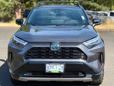 Used 2023 Toyota RAV4 XSE AWD/4WD image 8