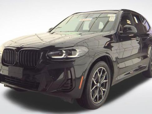 Used 2023 BMW X3 xDrive30i w/ M Sport Package image 3