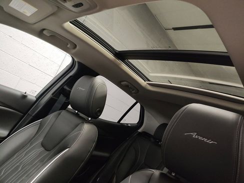 New 2026 Buick Encore GX Avenir w/ Avenir Technology Package image 26